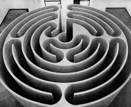 philadelphia-labyrinth-1974